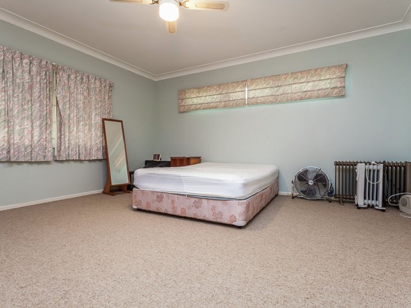 182 Bielby Road, Kenmore Hills QLD 4069