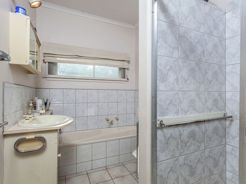 182 Bielby Road, Kenmore Hills QLD 4069