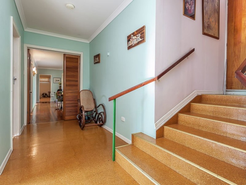 182 Bielby Road, Kenmore Hills QLD 4069