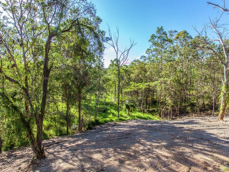 182 Bielby Road, Kenmore Hills QLD 4069