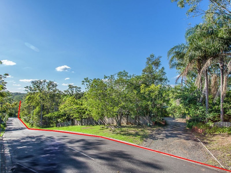 182 Bielby Road, Kenmore Hills QLD 4069