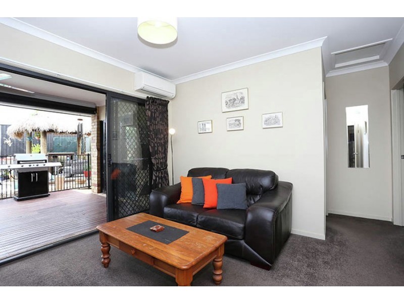 7 Bowerbird Crescent, Dakabin QLD 4503