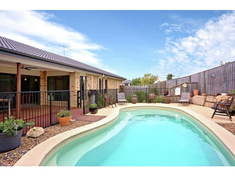 7 Bowerbird Crescent, Dakabin QLD 4503