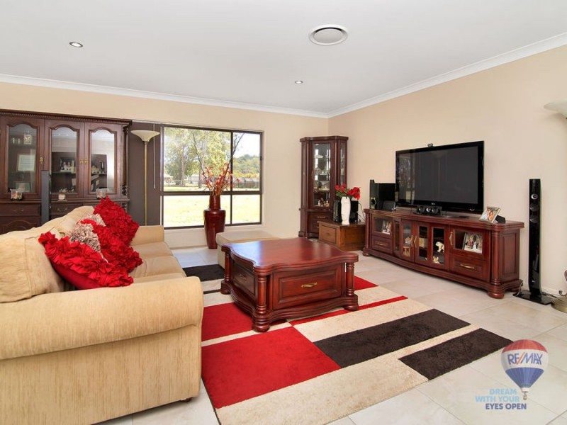 103 Diamantina Circle, Karalee QLD 4306