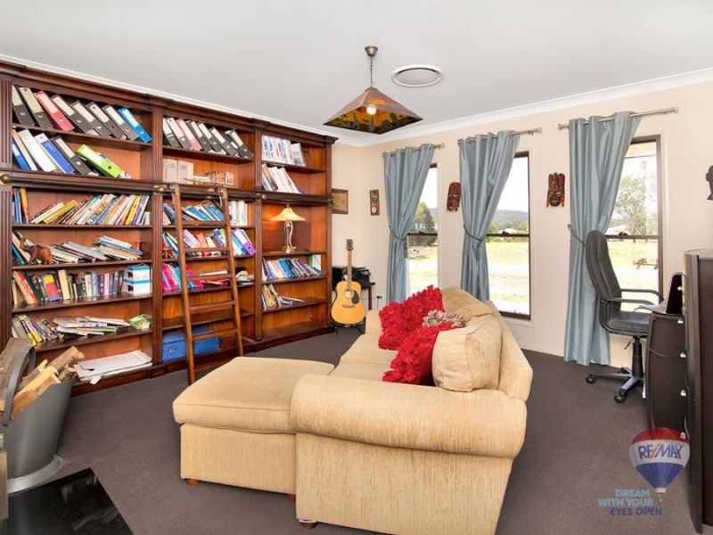 103 Diamantina Circle, Karalee QLD 4306