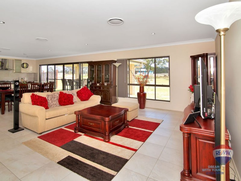 103 Diamantina Circle, Karalee QLD 4306