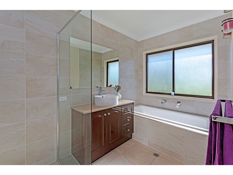 103 Diamantina Circle, Karalee QLD 4306