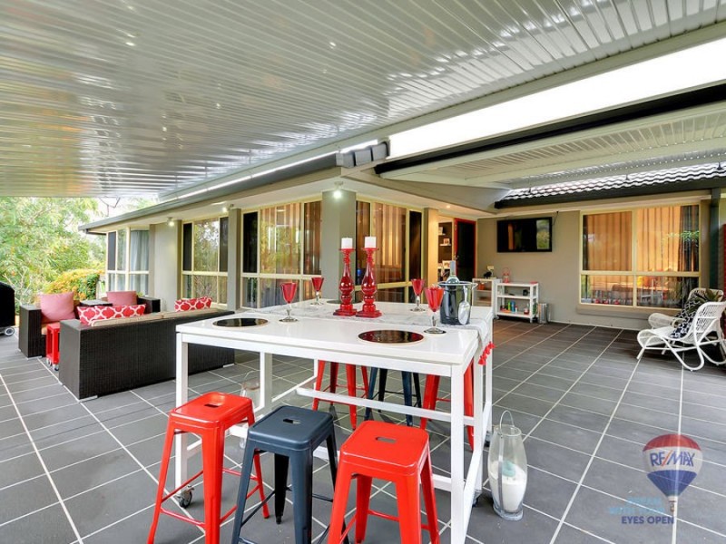 16 Omeo Grove, Karana Downs QLD 4306