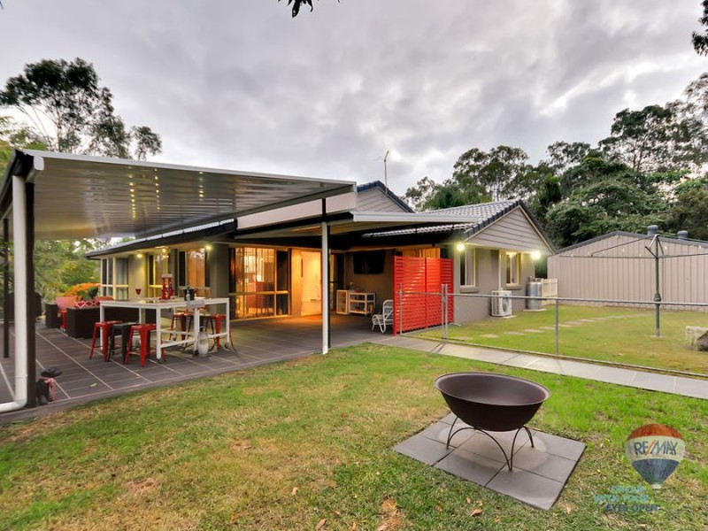 16 Omeo Grove, Karana Downs QLD 4306