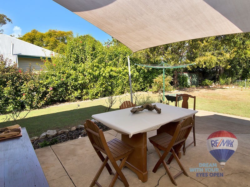 9 ROBERTS Street, North Ipswich QLD 4305