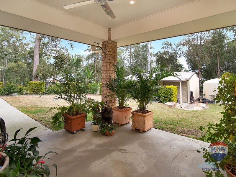 42 CABERNET Crescent, Pine Mountain QLD 4306