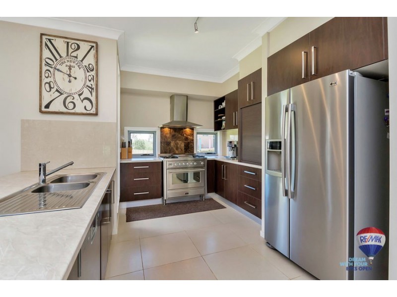 29 Phar Lap Parade, Karalee QLD 4306