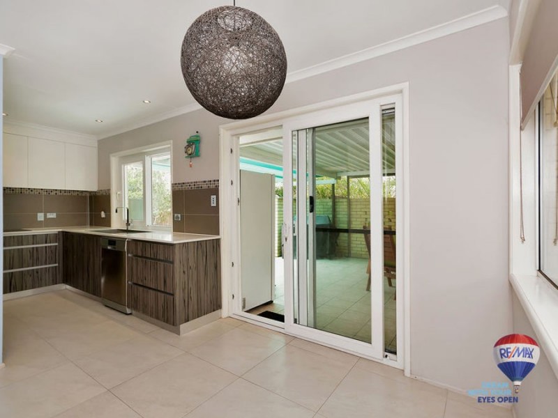 359 Horizon Drive, Riverhills QLD 4074