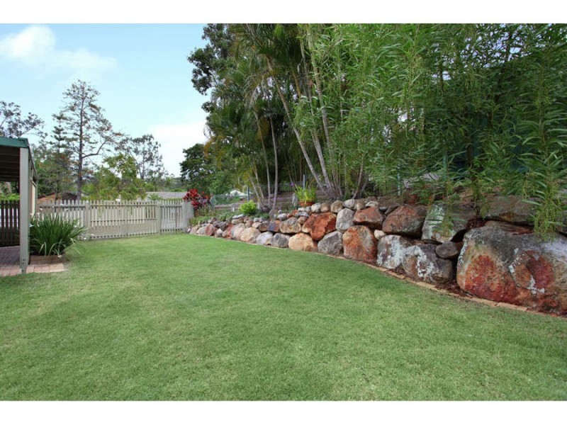 8 Limosa Street, Bellbowrie QLD 4070