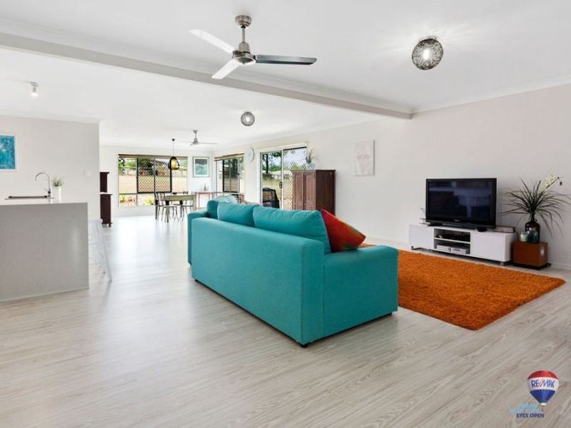 28 Freshwater Place, Karalee QLD 4306