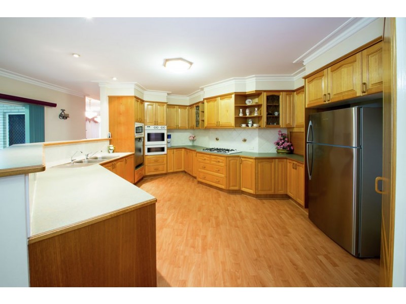 5 Cumberland Place, Parkinson QLD 4115