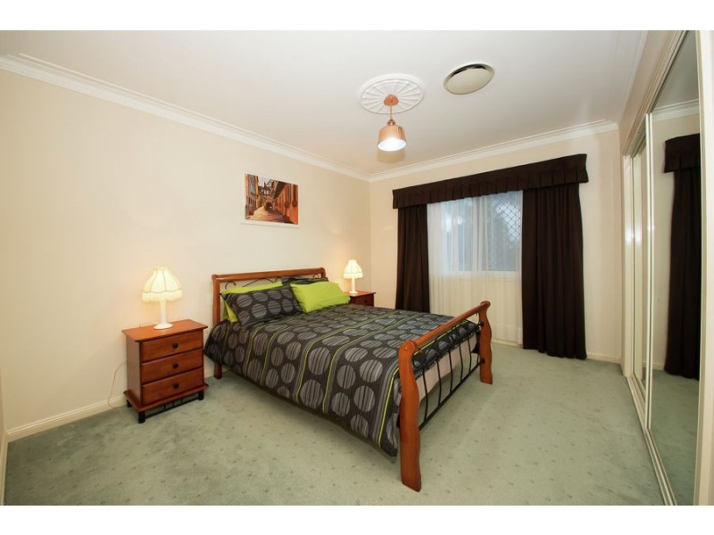 5 Cumberland Place, Parkinson QLD 4115