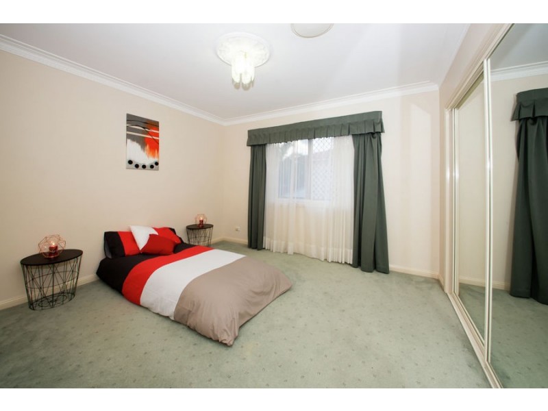 5 Cumberland Place, Parkinson QLD 4115