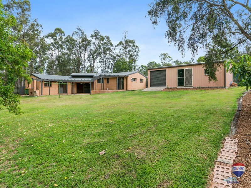 1 Joanne Street, Karalee QLD 4306