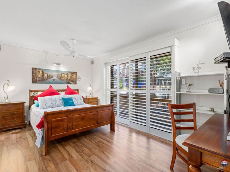 9 Apunya Close, Riverhills QLD 4074