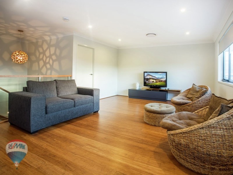 19 Plateau Place, Rochedale QLD 4123