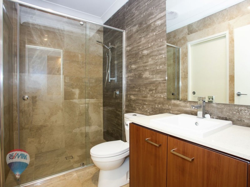 19 Plateau Place, Rochedale QLD 4123