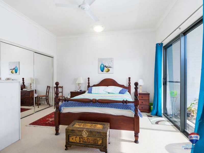 2/35 Central Avenue, Mount Ommaney QLD 4074