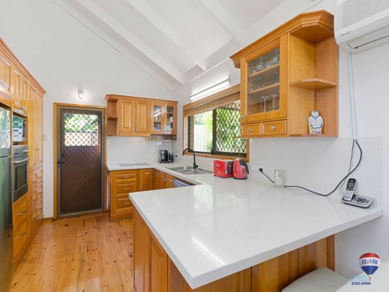 2 Mistral Street, Jamboree Heights QLD 4074