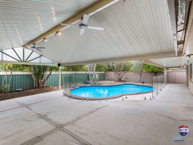 3 Pennant Street, Jamboree Heights QLD 4074