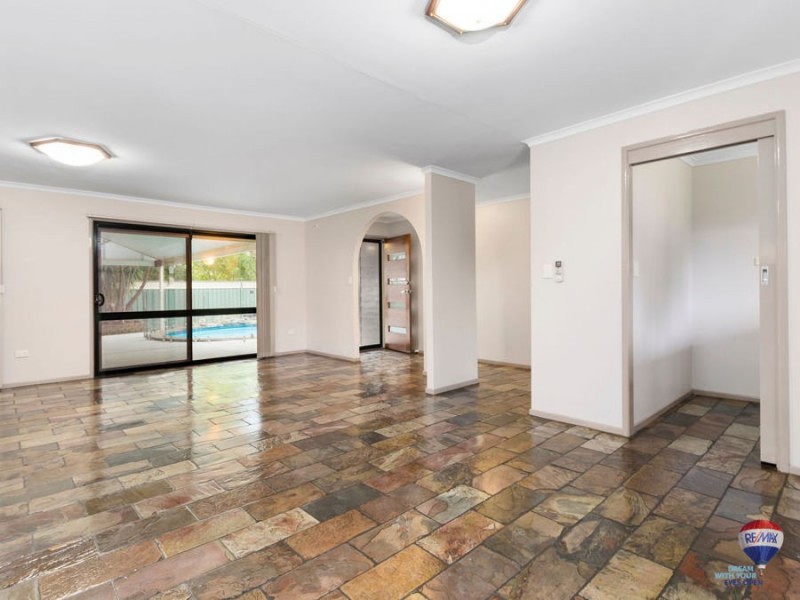 3 Pennant Street, Jamboree Heights QLD 4074