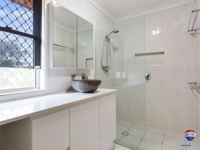 6A Stockwhip Place, Sumner QLD 4074