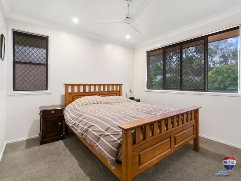 6A Stockwhip Place, Sumner QLD 4074