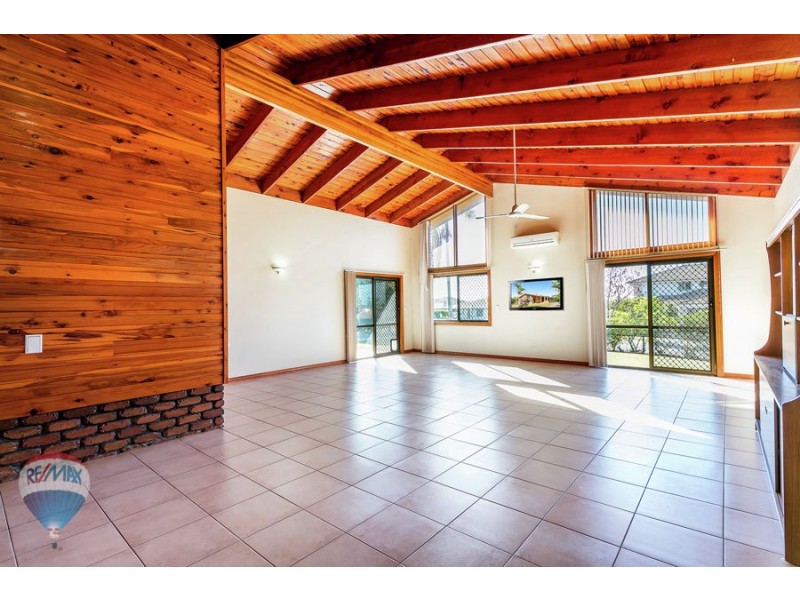 7-9 Resi Drive, Regents Park QLD 4118
