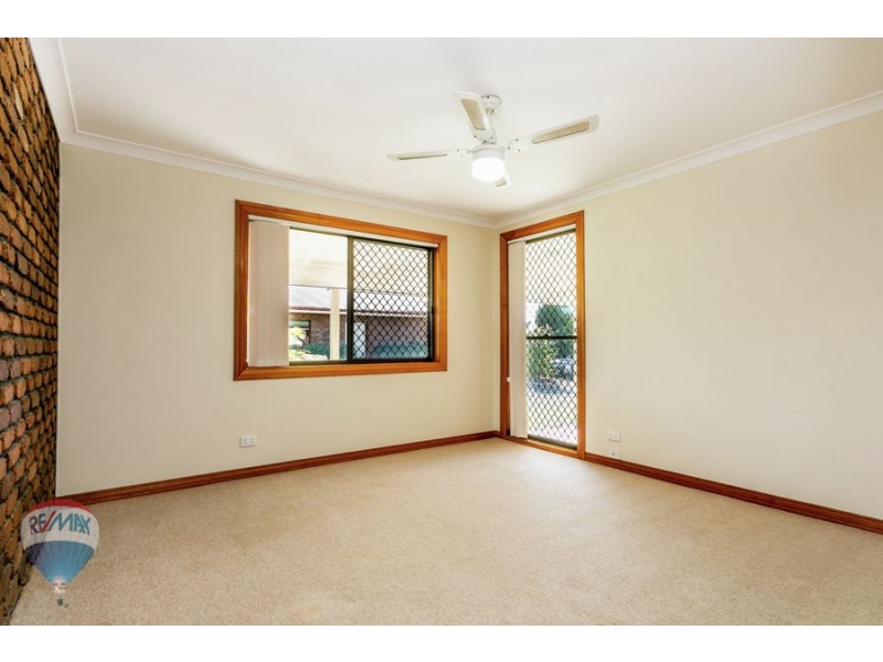 7-9 Resi Drive, Regents Park QLD 4118