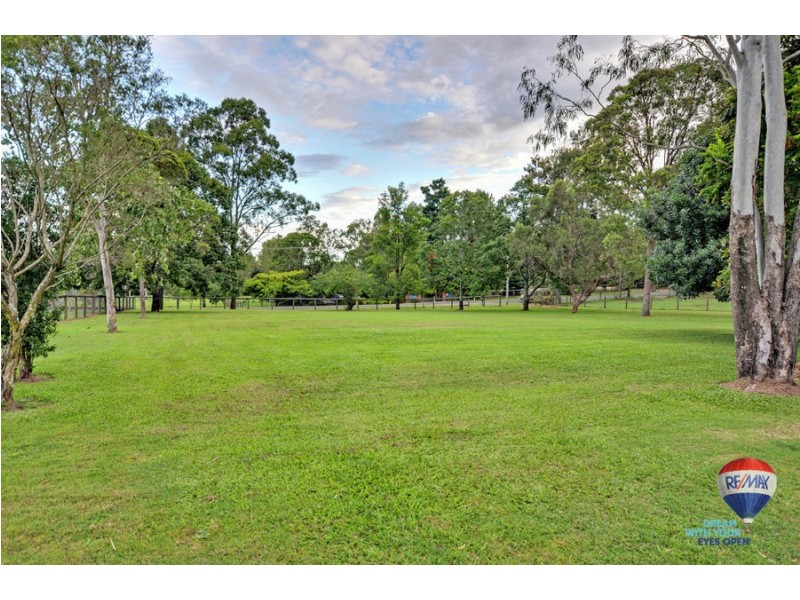 619 JUNCTION ROAD, Barellan Point QLD 4306