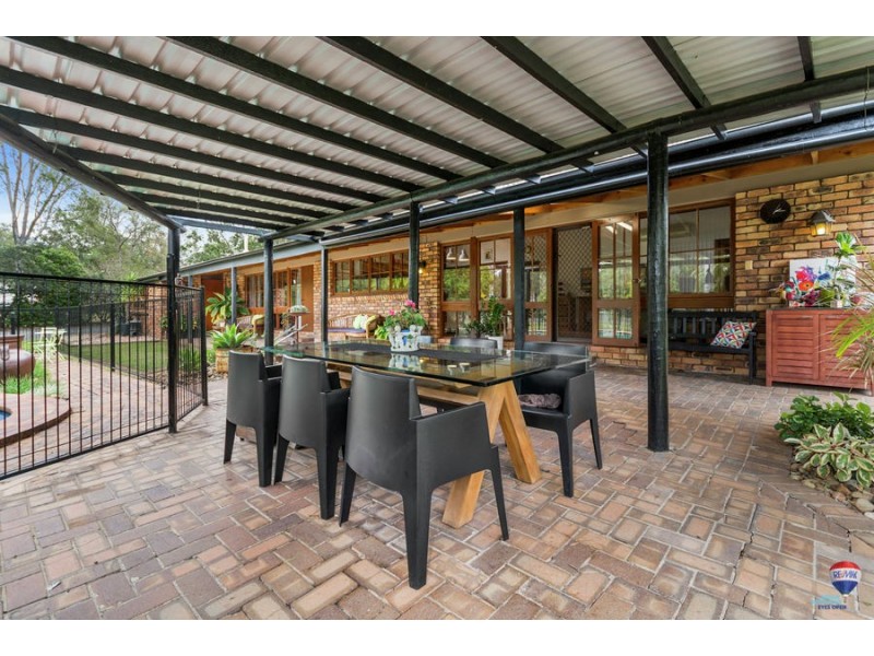 619 JUNCTION ROAD, Barellan Point QLD 4306