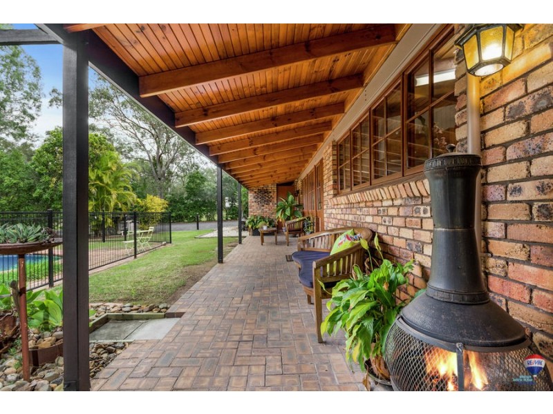619 JUNCTION ROAD, Barellan Point QLD 4306