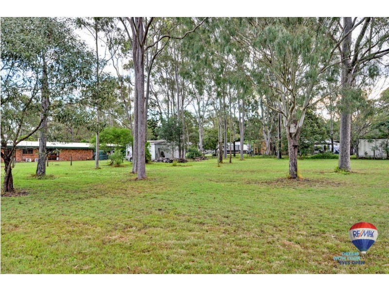619 JUNCTION ROAD, Barellan Point QLD 4306
