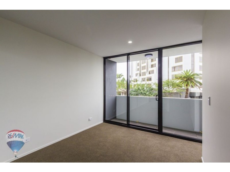206/8 Hunt Street, Hamilton QLD 4007