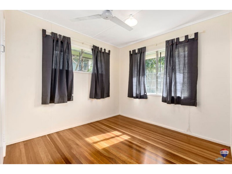 13 Wills Street, Leichhardt QLD 4305