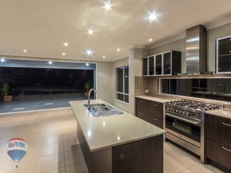 65 Empire Avenue, Manly West QLD 4179