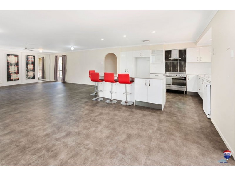 25 Perth Street, Karalee QLD 4306