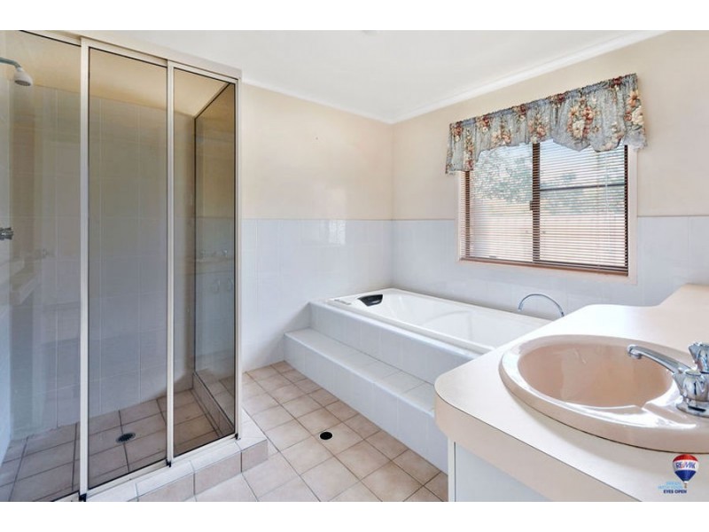 25 Perth Street, Karalee QLD 4306