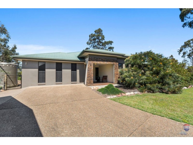 22 Aramac Plaza, Karalee QLD 4306