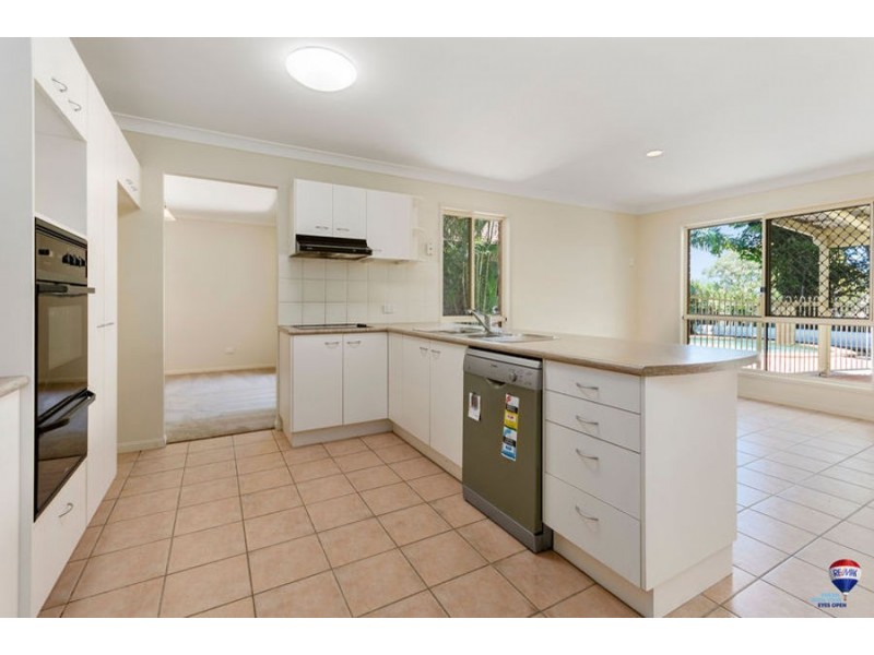 7 Deborah Place, Westlake QLD 4074