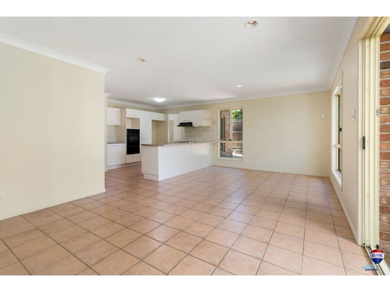 7 Deborah Place, Westlake QLD 4074