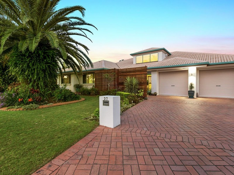 37 Anna Louise Terrace, Windaroo QLD 4207