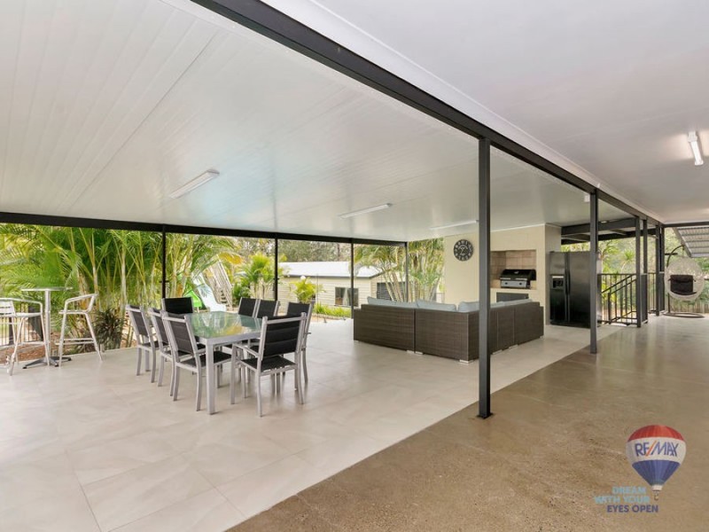 29 STUART STREET, Barellan Point QLD 4306