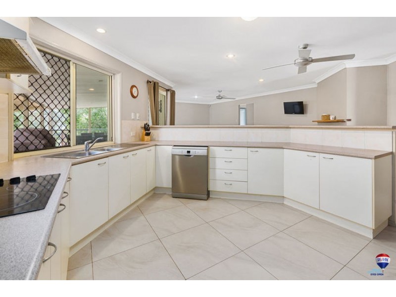 39 Sovereign Strait, Karalee QLD 4306