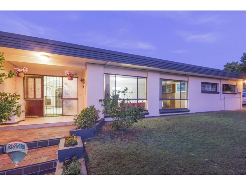 18 Dome Street, Eight Mile Plains QLD 4113